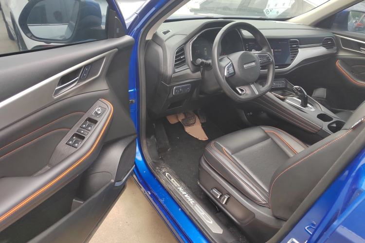 Used Haval F7 2021 1.5T Two-Wheel Drive i-Type Interior 3