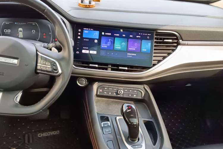 Used Haval F7 2021 1.5T Two-Wheel Drive i-Type Audio And AC Panel