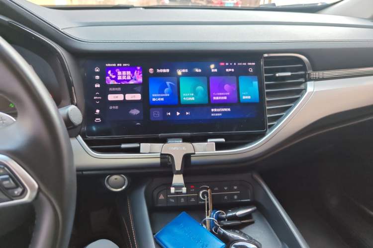 Used Haval F7 2021 1.5T Two-Wheel Drive i-Type Audio And AC Panel