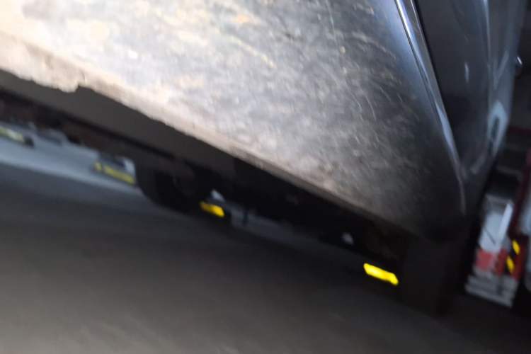 Used Haval F7 2021 2.0T All-Wheel Drive iJoy Chassis Front Left