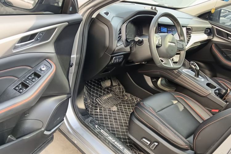 Used Haval F7 2021 1.5T Two-Wheel Drive i-Type Driver Seat