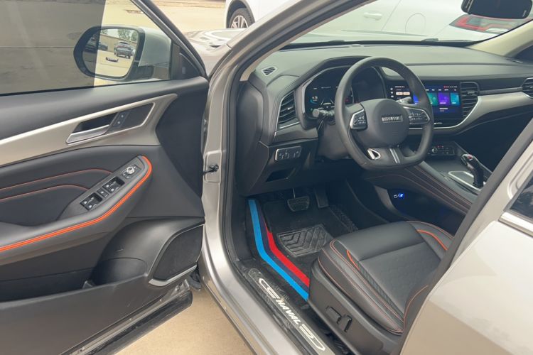 Used Haval F7 2021 2.0T Two-Wheel Drive i-Active Driver Seat