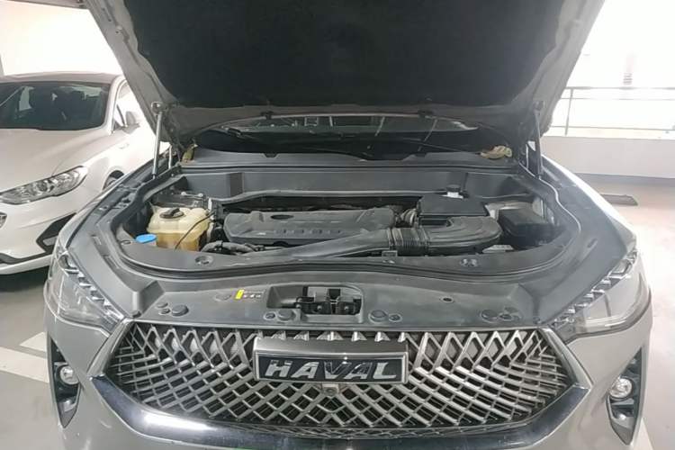 Used Haval F7 2021 2.0T Two-Wheel Drive i-Van Engine Bay