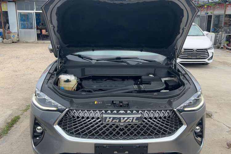 Used Haval F7 2021 2.0T Two-Wheel Drive i-Active Engine Bay