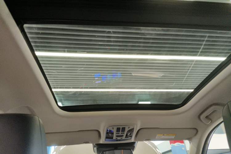 Used Haval F7 2021 1.5T Two-Wheel Drive i-Type Headliner