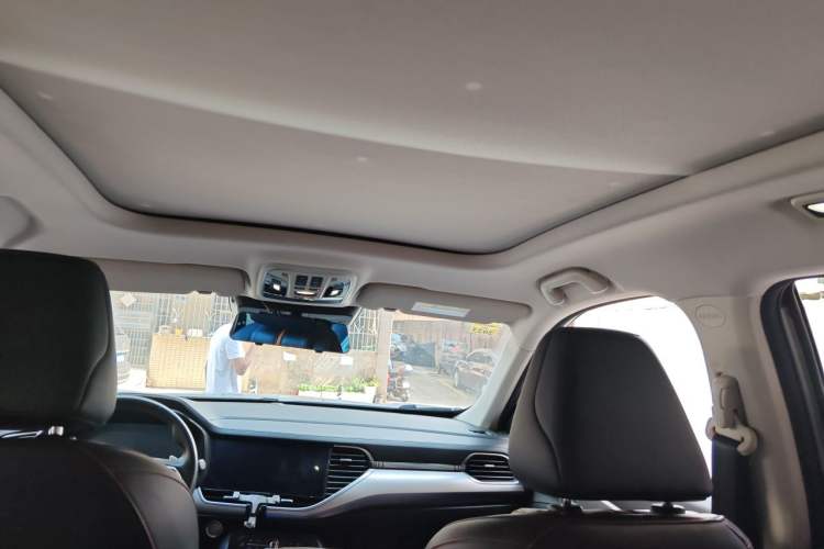 Used Haval F7 2021 1.5T Two-Wheel Drive i-Type Headliner