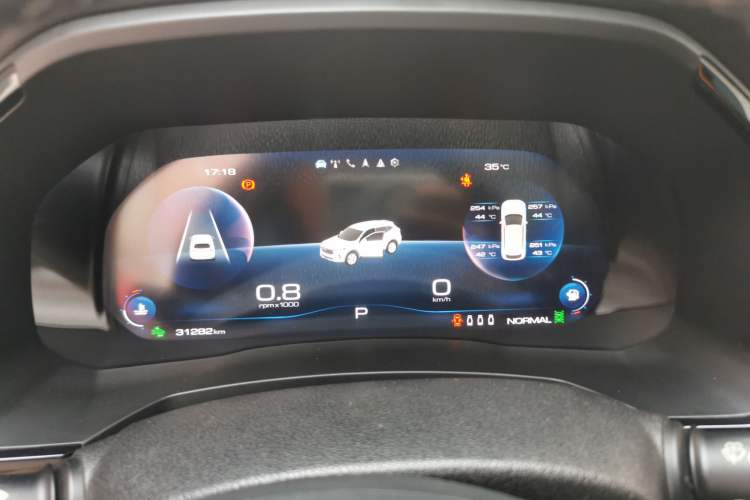Used Haval F7 2021 2.0T Two-Wheel Drive i-Van Instrument Cluster