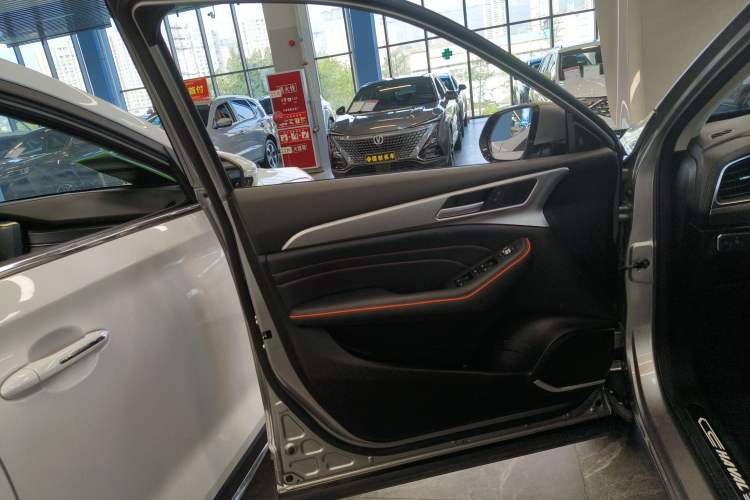 Used Haval F7 2021 1.5T Two-Wheel Drive i-Type Left Front Door Interior