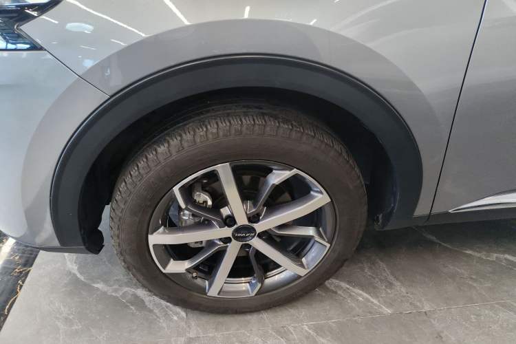 Used Haval F7 2021 1.5T Two-Wheel Drive i-Type Left Front Wheel Hub