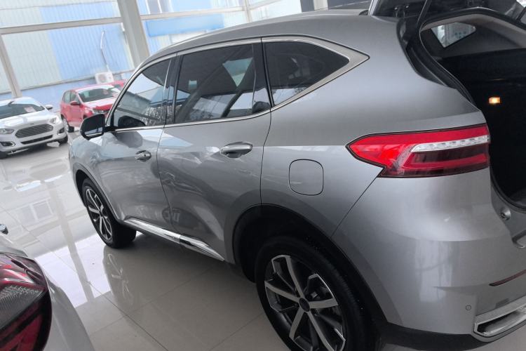 Used Haval F7 2021 1.5T Two-Wheel Drive iXuan Left Side