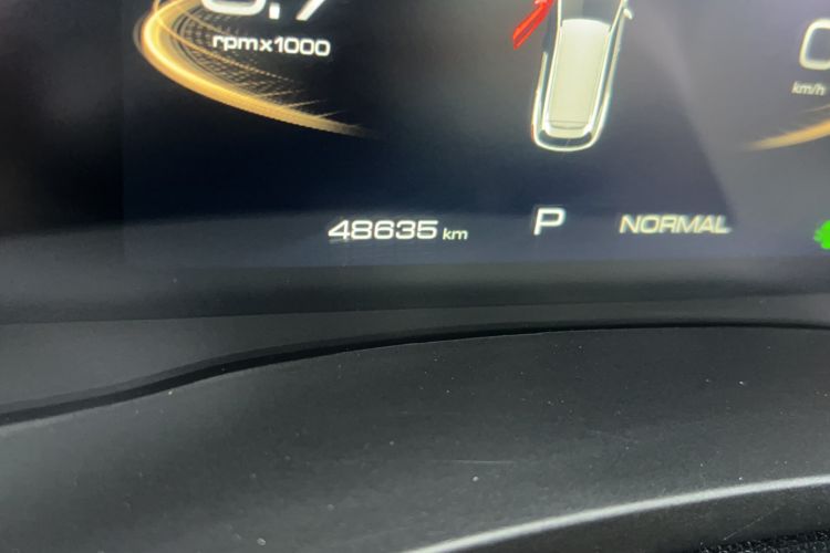 Used Haval F7 2021 1.5T Two-Wheel Drive i-Type Odometer Close Up