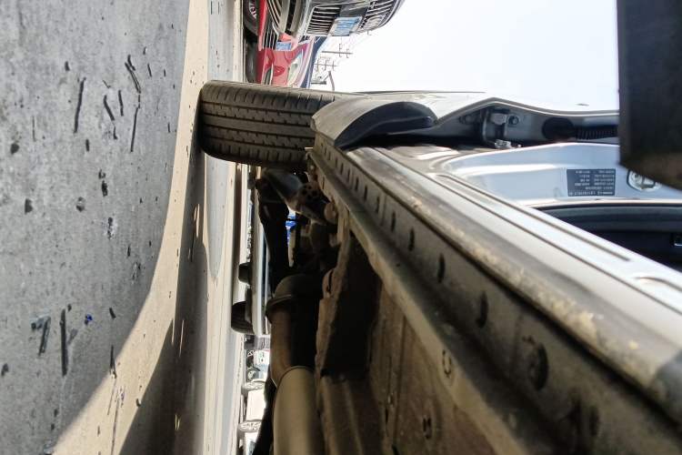 Used Haval F7 2021 1.5T Two-Wheel Drive i-Type Right Side Sill