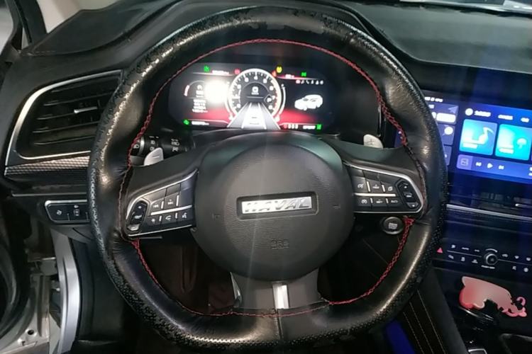 Used Haval F7 2021 2.0T Two-Wheel Drive i-Van Steering Wheel