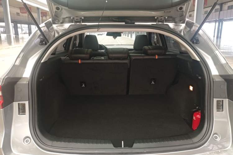 Used Haval F7 2021 1.5T Two-Wheel Drive i-Type Trunk
