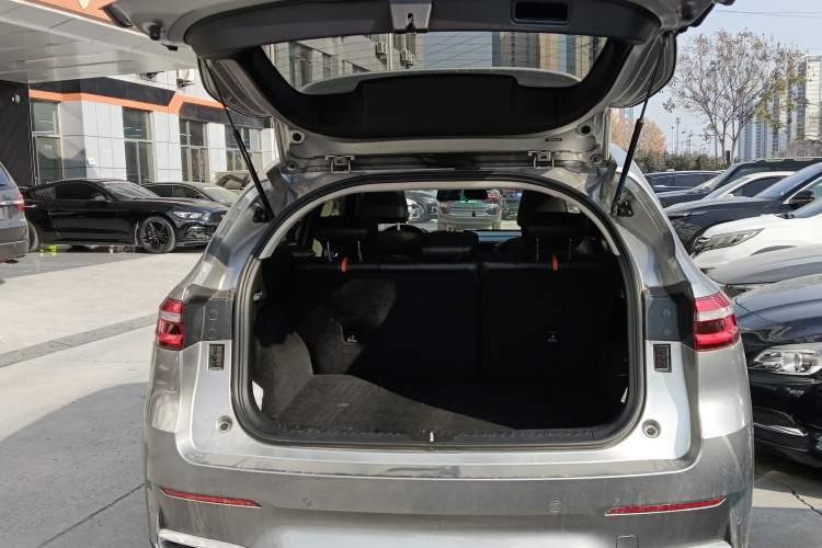 Used Haval F7 2021 1.5T Two-Wheel Drive i-Type Trunk