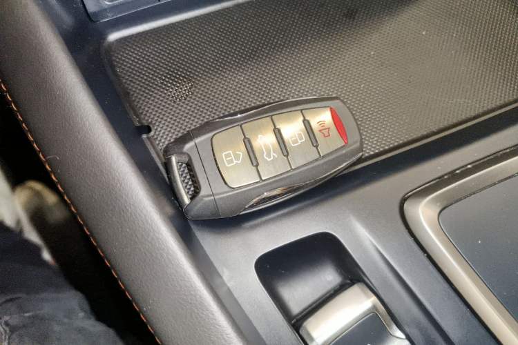 Used Haval F7 2021 1.5T Two-Wheel Drive i-Type Vehicle Key
