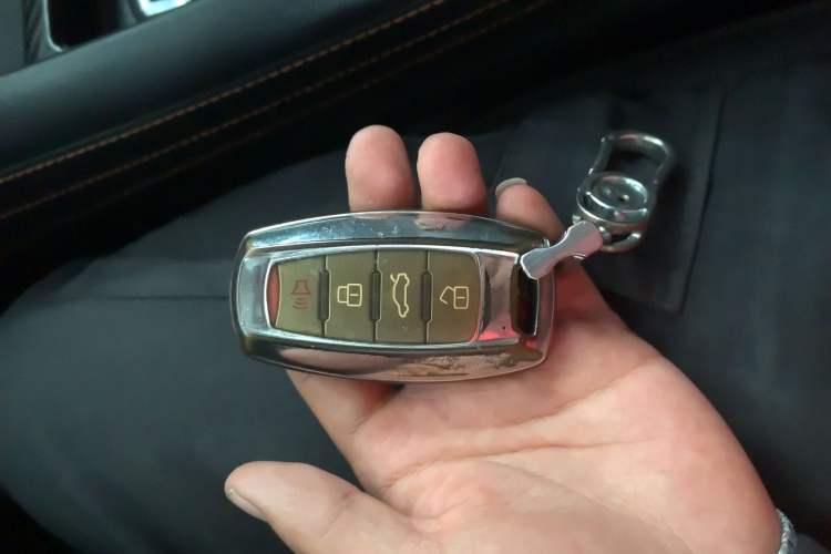 Used Haval F7 2021 1.5T Two-Wheel Drive iXuan Vehicle Key