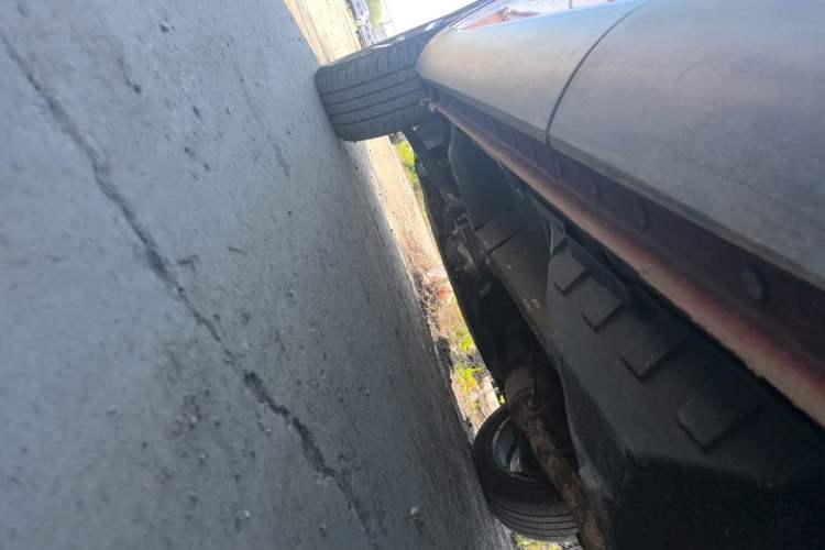Used Haval F7 2021 1.5T Two-Wheel Drive i-Type Chassis Rear Left