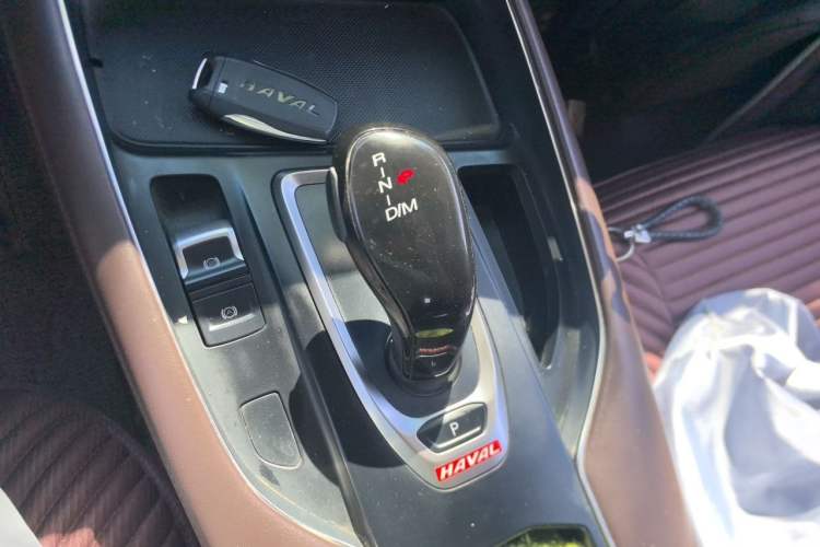 Used Haval F7 2021 1.5T Two-Wheel Drive i-Type Gear Lever