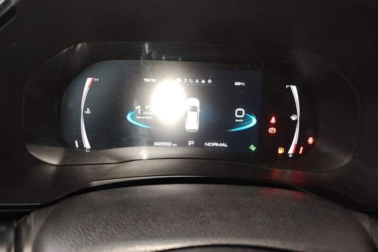 Used Haval F7 2021 2.0T Two-Wheel Drive i-Active Instrument Cluster