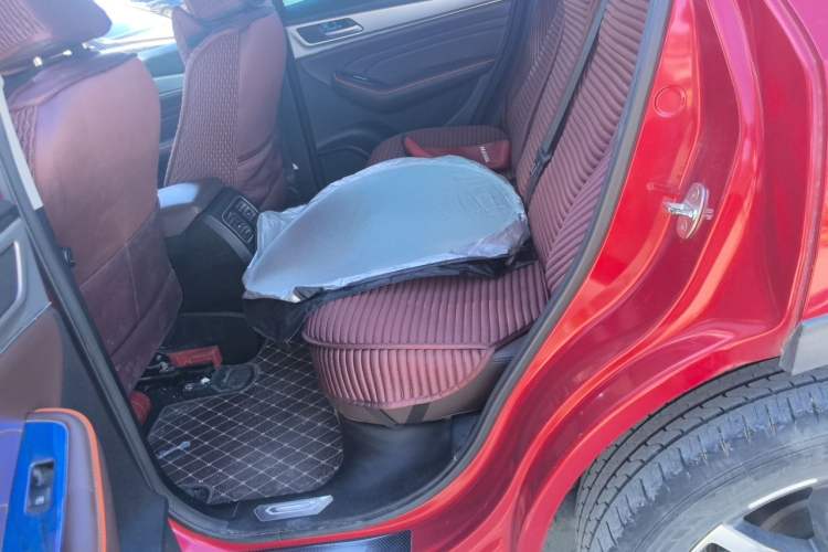 Used Haval F7 2021 1.5T Two-Wheel Drive i-Type Left Rear Seat