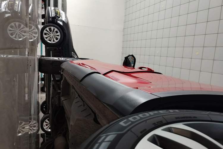 Used Haval F7 2021 2.0T Two-Wheel Drive i-Active Left Side Sill