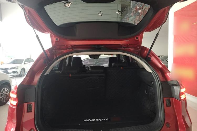 Used Haval F7 2021 2.0T Two-Wheel Drive i-Active Trunk