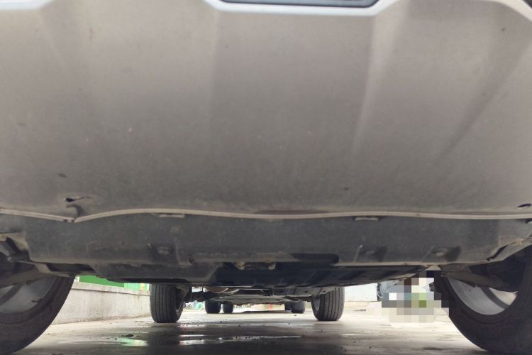 Used Haval F7 2021 2.0T Two-Wheel Drive i-Van Chassis Front