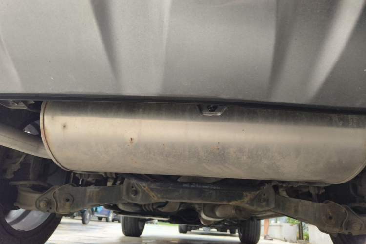 Used Haval F7 2021 2.0T Two-Wheel Drive i-Van Chassis Rear