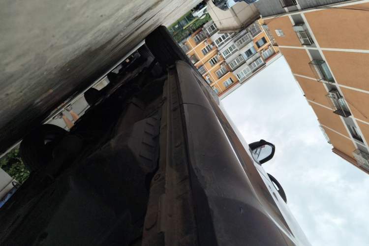 Used Haval F7 2021 2.0T Two-Wheel Drive i-Van Chassis Rear Left