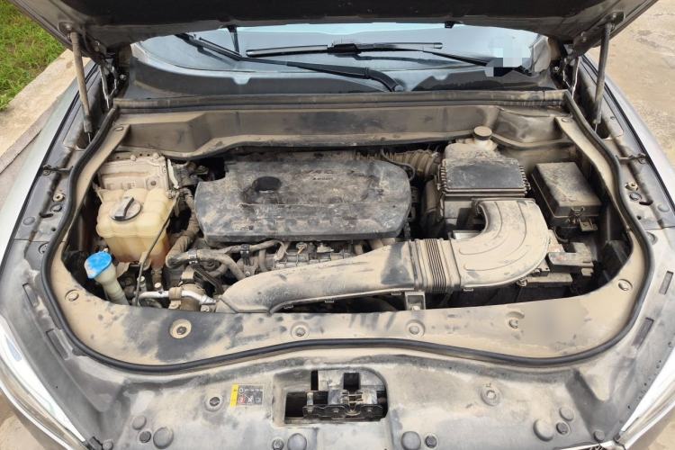 Used Haval F7 2021 2.0T Two-Wheel Drive i-Van Engine Bay