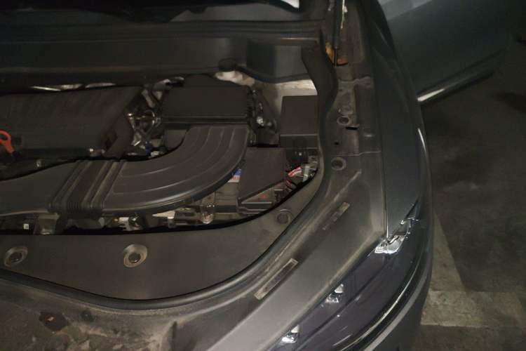 Used Haval F7 2021 1.5T Two-Wheel Drive i-Type Engine Bay Left