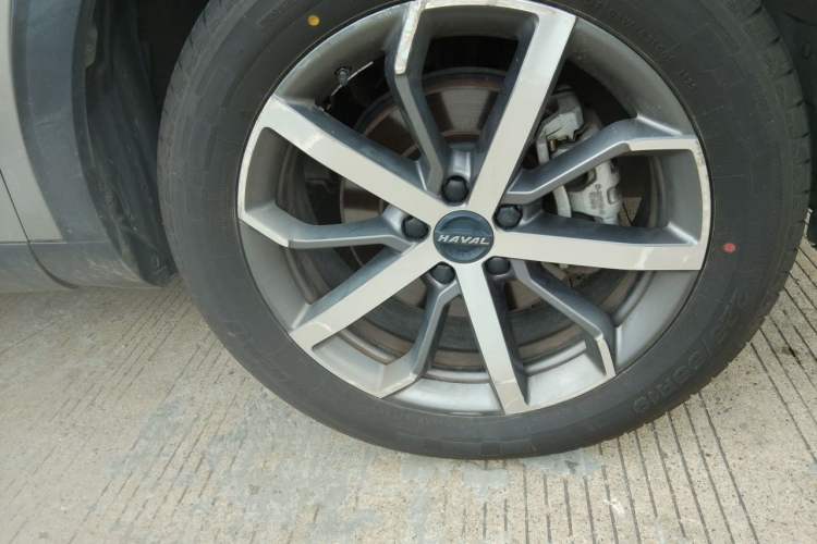 Used Haval F7 2021 1.5T Two-Wheel Drive i-Trend Exterior 1