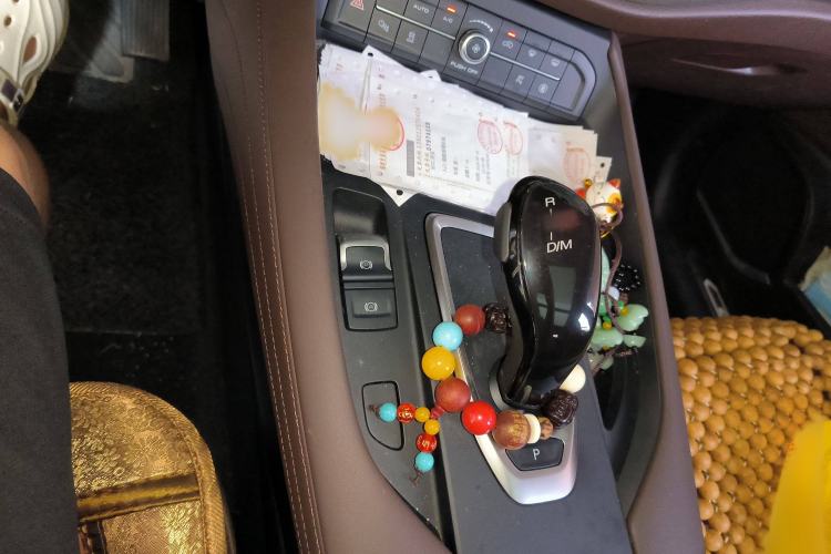 Used Haval F7 2021 1.5T Two-Wheel Drive i-Type Gear Lever
