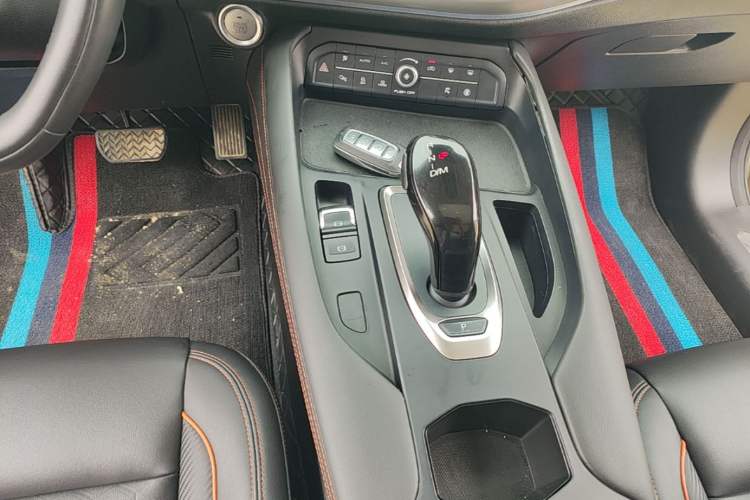 Used Haval F7 2021 1.5T Two-Wheel Drive i-Type Gear Lever