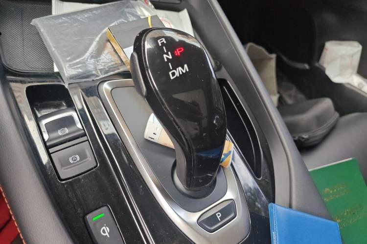 Used Haval F7 2021 2.0T All-Wheel Drive iJoy Gear Lever