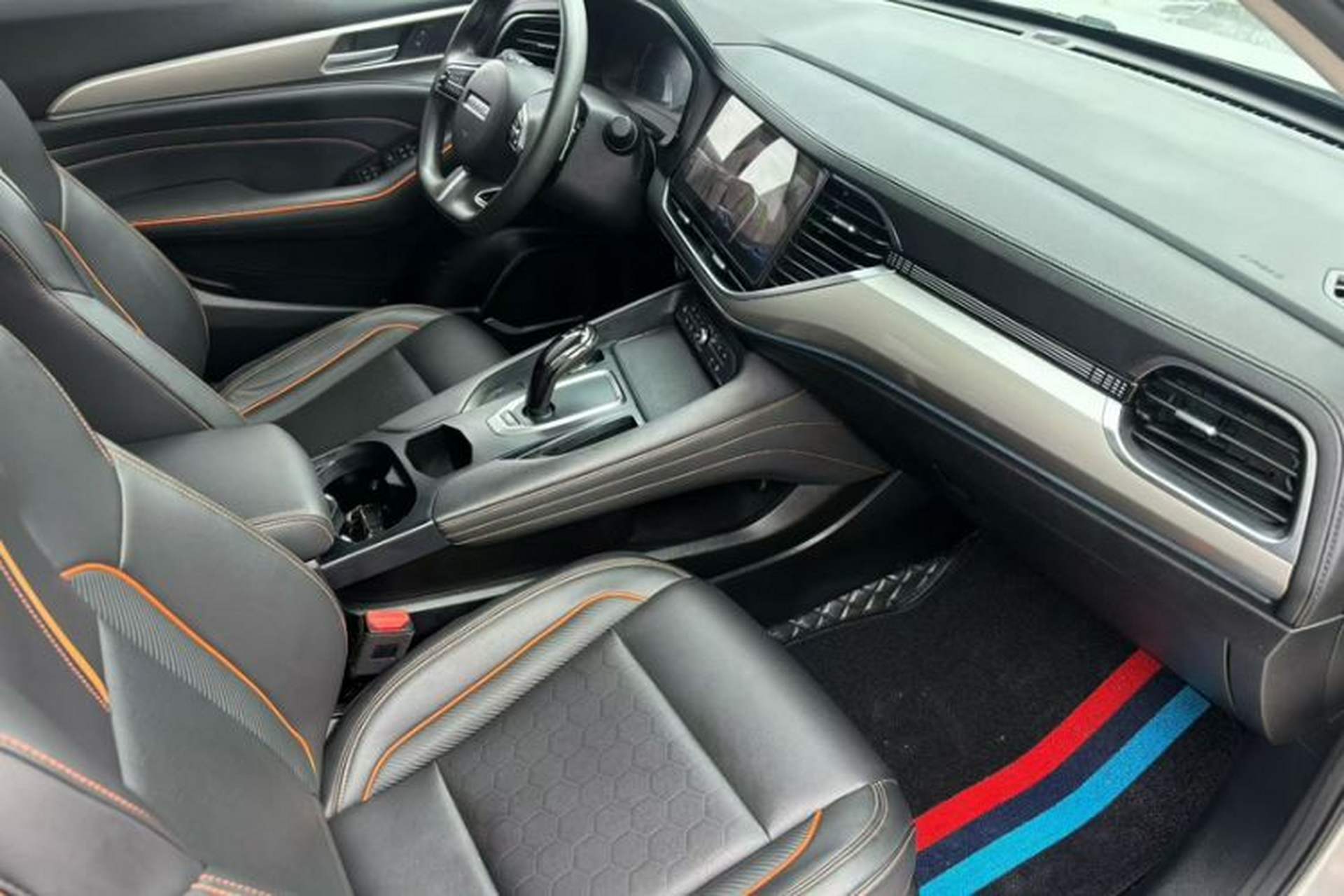 Used Haval F7 2021 1.5T Two-Wheel Drive i-Type Interior 3
