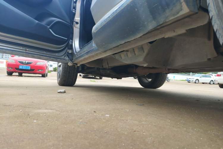 Used Haval F7 2021 1.5T Two-Wheel Drive i-Type Left Side Sill