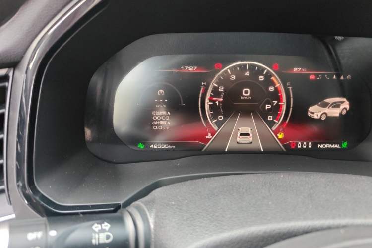 Used Haval F7 2021 2.0T All-Wheel Drive iJoy Odometer Close Up