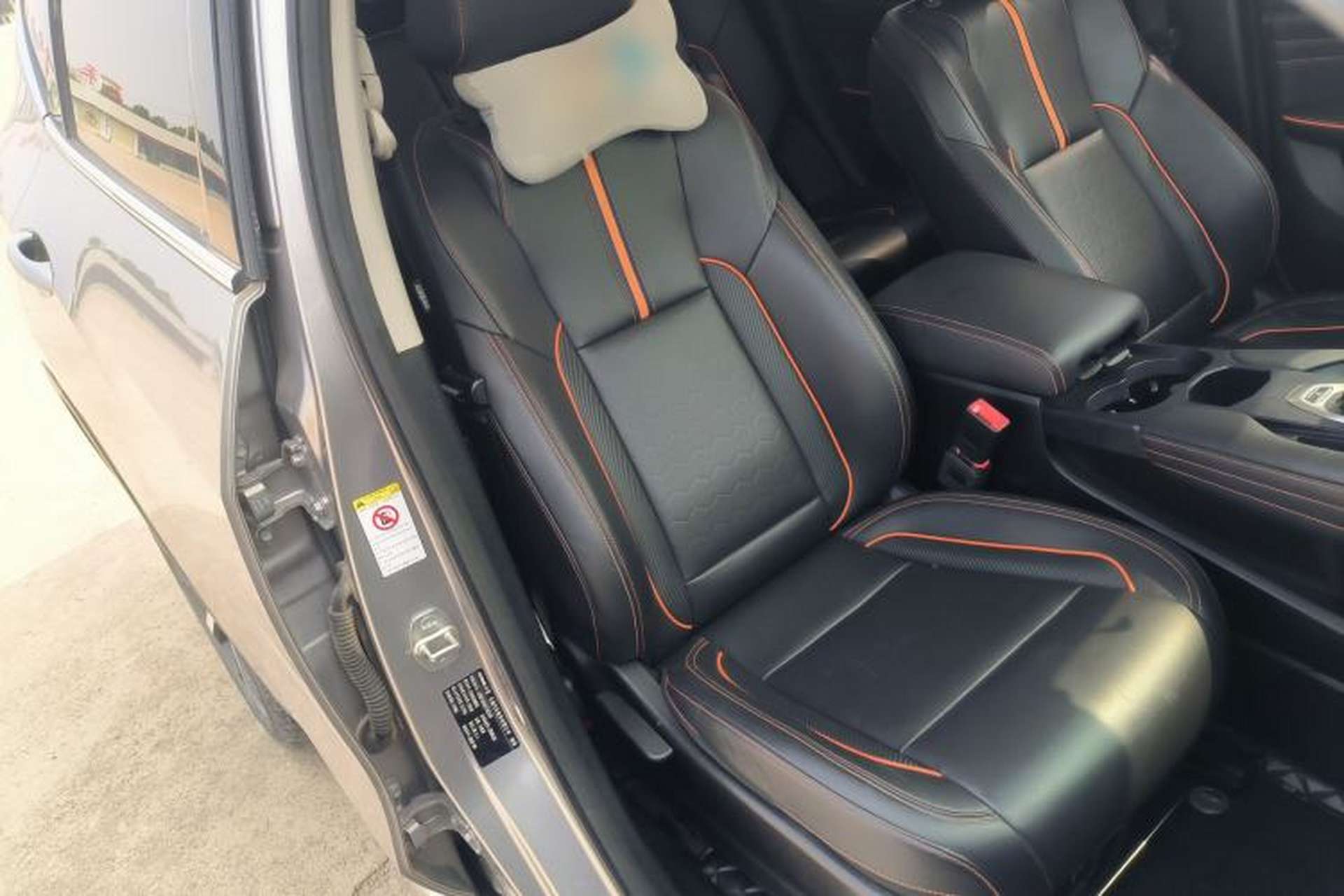 Used Haval F7 2021 1.5T Two-Wheel Drive i-Type Right Front Seat