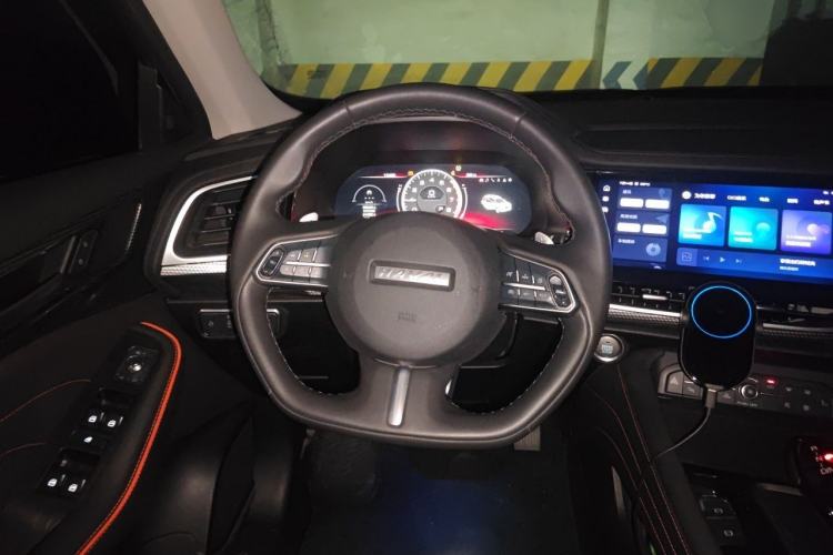 Used Haval F7 2021 2.0T Two-Wheel Drive i-Van Steering Wheel