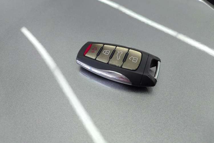 Used Haval F7 2021 2.0T All-Wheel Drive iJoy Vehicle Key