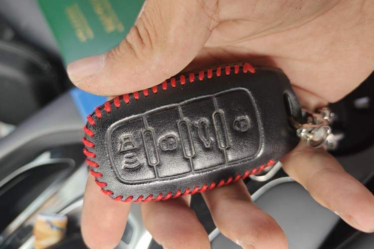 Used Haval F7 2021 2.0T All-Wheel Drive iJoy Vehicle Key