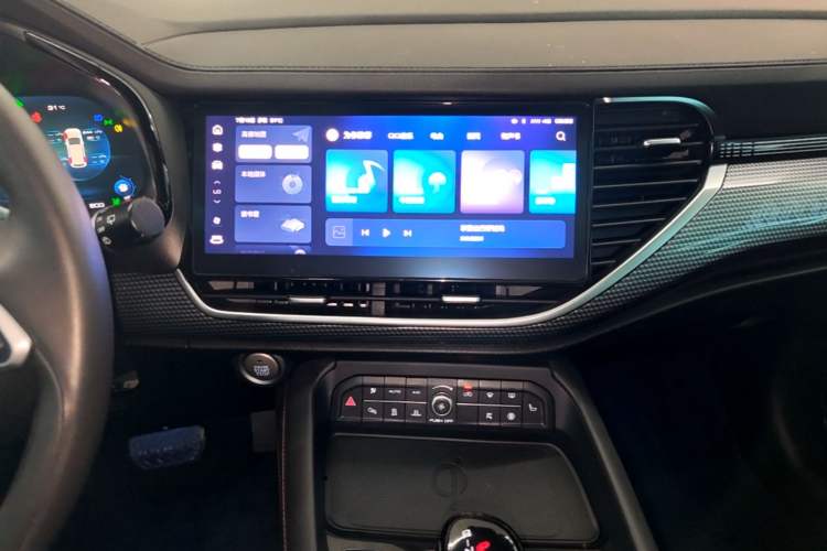 Used Haval F7 2021 1.5T Two-Wheel Drive i-Trend Audio And AC Panel