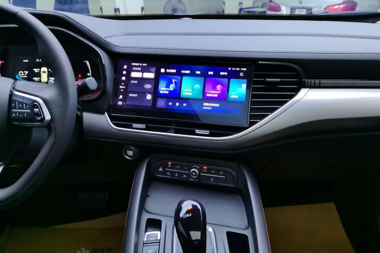 Used Haval F7 2021 1.5T Two-Wheel Drive iXuan Audio And AC Panel