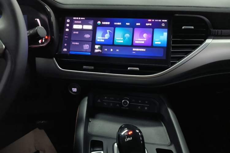 Used Haval F7 2021 1.5T Two-Wheel Drive i-Type Audio And AC Panel