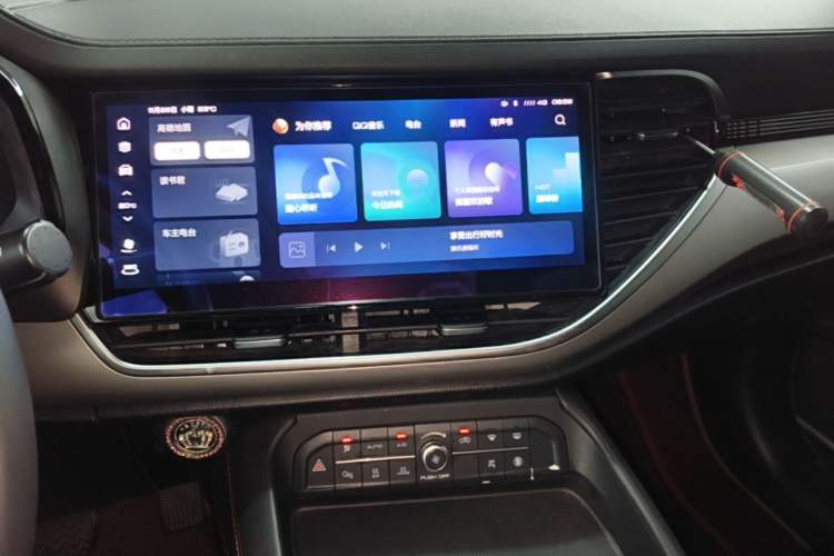 Used Haval F7 2021 2.0T Two-Wheel Drive i-Active Audio And AC Panel