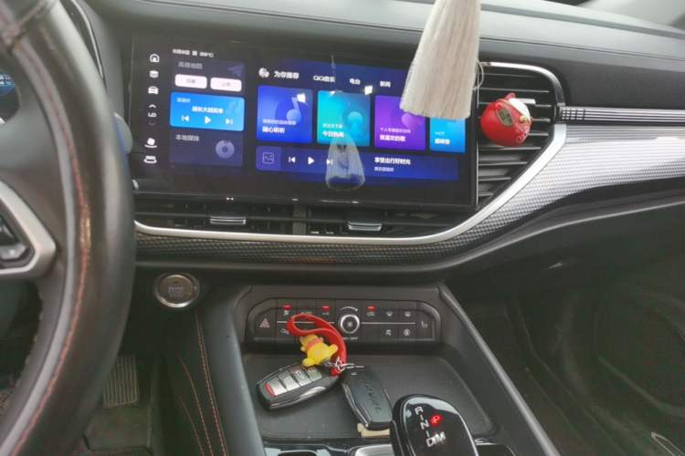 Used Haval F7 2021 2.0T Two-Wheel Drive i-Van Audio And AC Panel