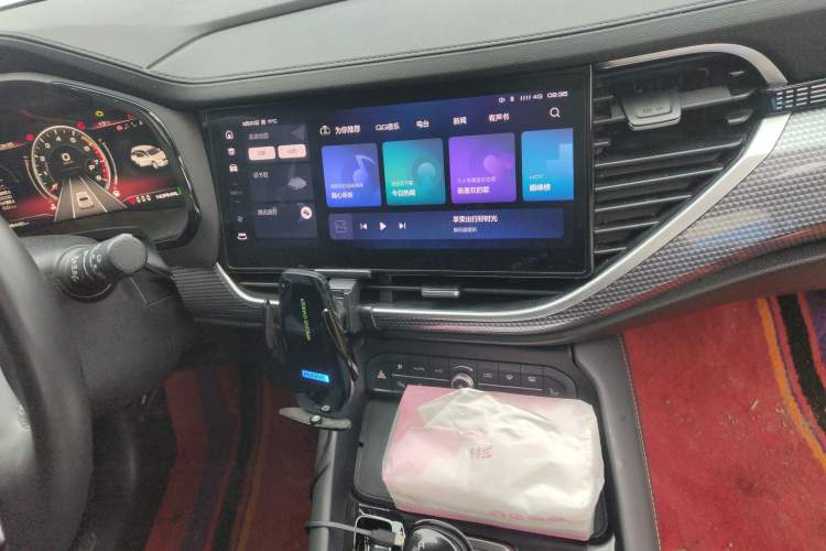 Used Haval F7 2021 2.0T Two-Wheel Drive i-Van Audio And AC Panel