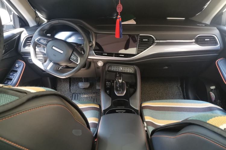 Used Haval F7 2021 1.5T Two-Wheel Drive i-Trend Center Console